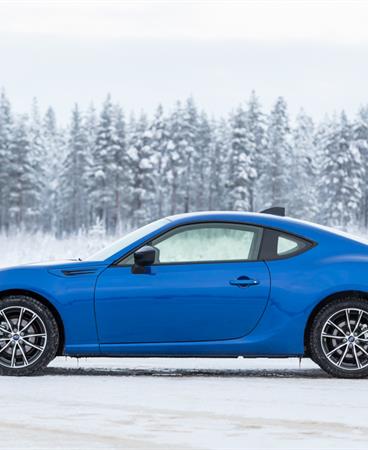 SUBARU_BRZ-3-lr